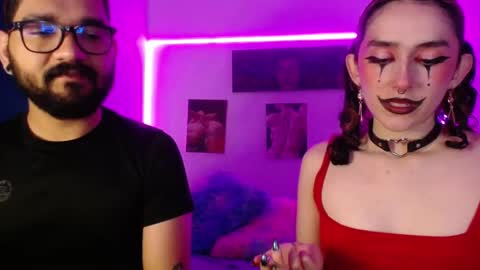 TwinFlamesXX online show from 09-18-25, 04:09