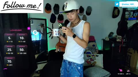 Snapshot of twink_sebas_ chatting on 12-04-24, 02:42 Bad boy sebastian online show from 12-04-24, 02:42