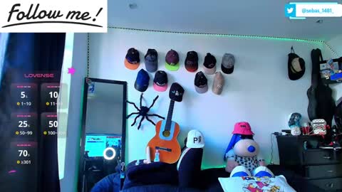 Snapshot of twink_sebas_ chatting on 12-04-24, 01:31 Bad boy sebastian online show from 12-04-24, 01:31