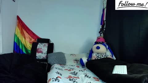 Snapshot of twink_sebas_ chatting on 12-14-24, 11:29 Bad boy sebastian online show from 12-14-24, 11:29
