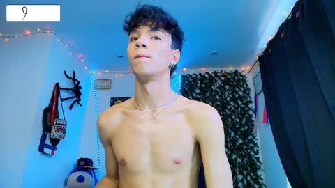 Snapshot of twink_sebas_ chatting on 02-16-25, 06:21 Bad boy sebastian online show from 02-16-25, 06:21