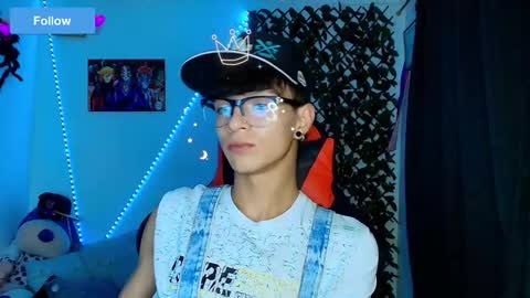 Snapshot of twink_sebas_ chatting on 02-18-25, 05:09 Bad boy sebastian online show from 02-18-25, 05:09
