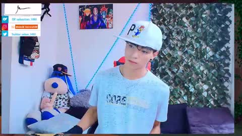 Snapshot of twink_sebas_ chatting on 02-28-25, 03:37 Bad boy sebastian online show from 02-28-25, 03:37
