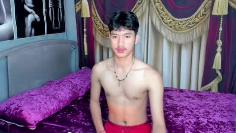 Snapshot of twinkclark chatting on 11-20-25, 10:26 clark online show from 11-20-25, 10:26