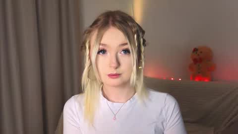 twinklefluff online show from 02-06-26, 04:10