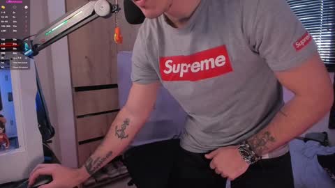 Snapshot of twinkpartyuncut chatting on 02-02-25, 10:06 MASTER GERRY online show from 02-02-25, 10:06