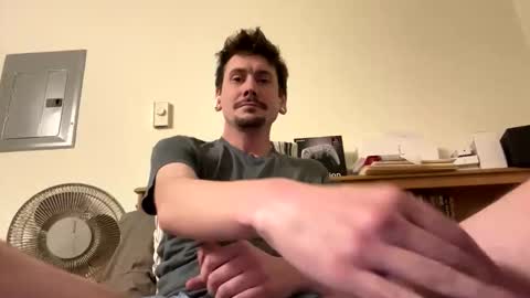 TwinkyMcgee online show from 12-15-25, 08:07