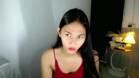 Snapshot of twinning_angelxx chatting on 06-24-26, 05:23 Belle and Susie online show from 06-24-26, 05:23