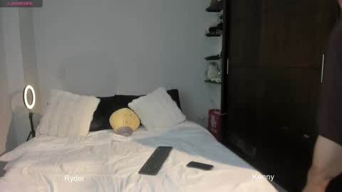 twintease online show from 02-04-25, 02:32