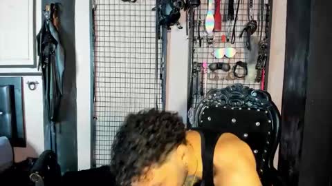 Clio  Tadeo online show from 02-02-26, 03:27