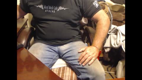 Snapshot of txlobo60 chatting on 03-13-26, 01:01 txlobo60 online show from 03-13-26, 01:01