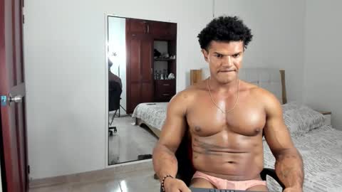 Snapshot of tygafit chatting on 02-28-26, 04:57 Yorquis Guzman online show from 02-28-26, 04:57