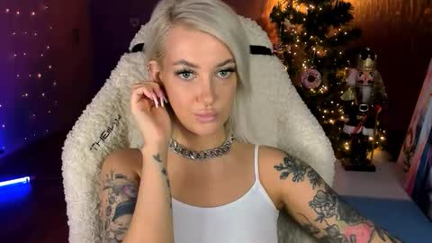 Miley online show from 01-12-26, 11:59