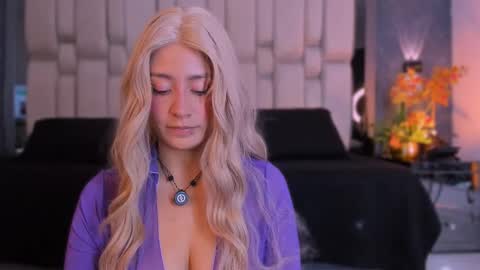  TYLA  online show from 12-22-25, 03:36