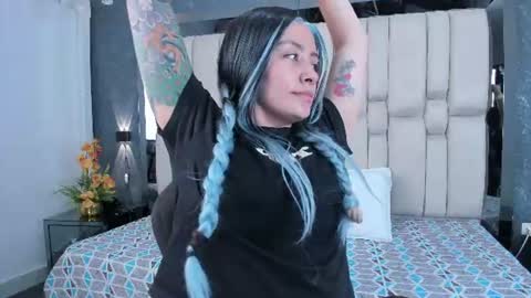 Snapshot of tyla_demon chatting on 07-14-26, 03:33 TYLA online show from 07-14-26, 03:33