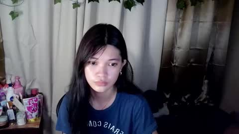 Snapshot of tyladine chatting on 12-02-25, 09:58 tyladine online show from 12-02-25, 09:58