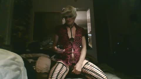 tyler2wo online show from 03-09-25, 02:29