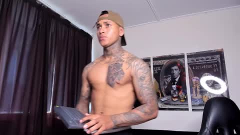 Snapshot of tyler_bell_ chatting on 03-02-26, 03:19 tyler_bell_ online show from 03-02-26, 03:19