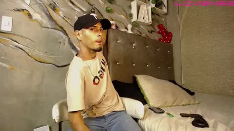 Snapshot of tyler_coopr chatting on 09-20-25, 03:29 tyler cooper online show from 09-20-25, 03:29