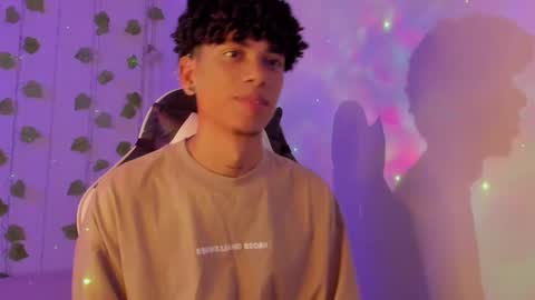 Tyler Garcia  online show from 02-03-25, 03:42