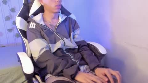 Tyler Garcia  online show from 02-12-25, 07:02