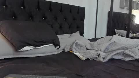 tyler_hank1 online show from 03-26-26, 10:43