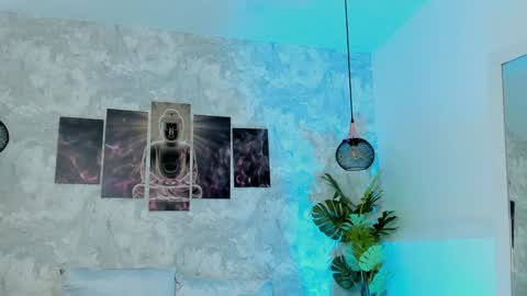 Snapshot of tyler_jonnes chatting on 01-31-25, 08:32 Tyler online show from 01-31-25, 08:32