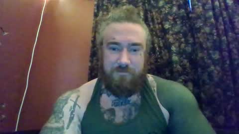 Snapshot of tylermorris12 chatting on 12-17-25, 04:02 tylermorris12 online show from 12-17-25, 04:02