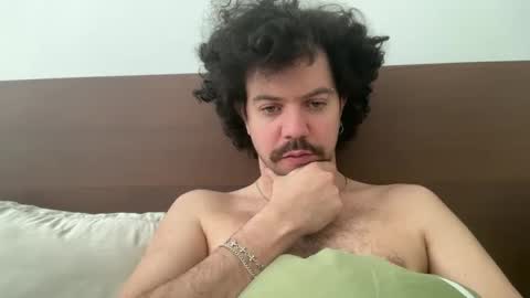 Tyleruzi online show from 12-10-24, 04:49
