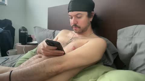 Tyleruzi online show from 02-26-25, 05:07