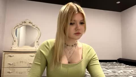 Snapshot of tynishablackmoore chatting on 02-27-26, 03:12 Anny online show from 02-27-26, 03:12