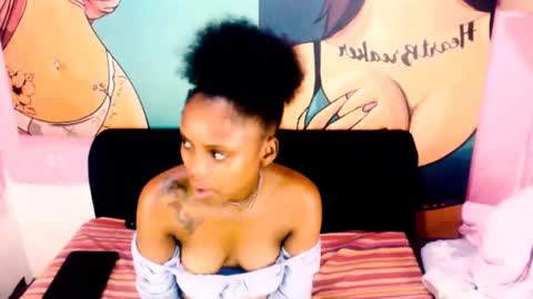 Snapshot of tyrabangz chatting on 10-02-25, 07:10 Tyra online show from 10-02-25, 07:10