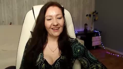 Snapshot of tyramories chatting on 02-07-25, 10:08 tyramories online show from 02-07-25, 10:08