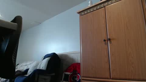 Helena and Tyson online show from 03-08-25, 06:58