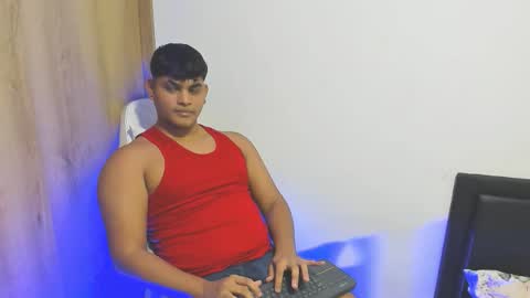 Snapshot of tyson_smithx chatting on 11-14-25, 10:40 tyson_smithx online show from 11-14-25, 10:40