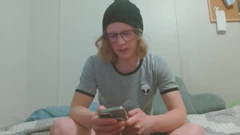 TylerAlternative online show from 03-04-25, 03:22