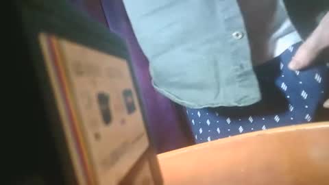 Snapshot of u02g2 chatting on 02-22-25, 07:14 u02g2 online show from 02-22-25, 07:14