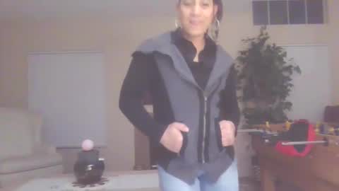 Azelia B online show from 01-04-25, 05:27