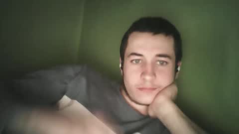 Snapshot of ubi_needra chatting on 10-25-25, 10:45 ubi online show from 10-25-25, 10:45