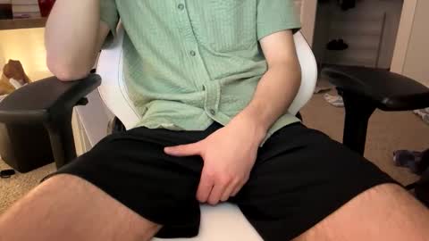 Love Lain online show from 02-16-26, 11:56