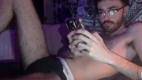 Snapshot of uhhstephen chatting on 10-07-25, 11:57 uhhstephen online show from 10-07-25, 11:57