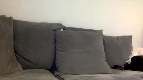 ukboy08x online show from 10-31-25, 03:46