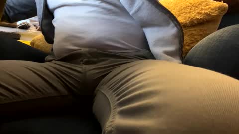 Snapshot of ukclive chatting on 02-04-25, 11:16 ukclive online show from 02-04-25, 11:16