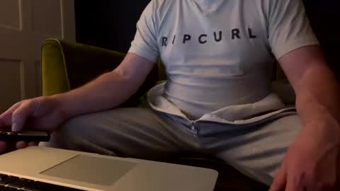 Snapshot of ukclive chatting on 02-09-25, 10:00 ukclive online show from 02-09-25, 10:00