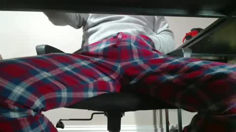 ukguynxtdr online show from 02-25-25, 10:18