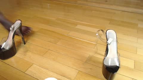 Megan online show from 03-25-26, 06:14