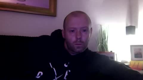 ukmatty3 online show from 09-28-25, 10:37