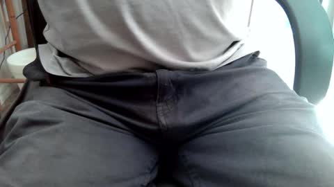 Snapshot of ukseesaw chatting on 07-17-26, 03:18 ukseesaw online show from 07-17-26, 03:18