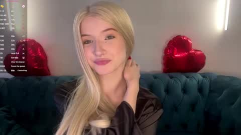 Vikki online show from 05-03-26, 03:07