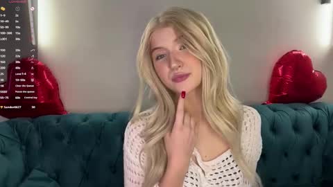 Vikki online show from 05-15-26, 03:19